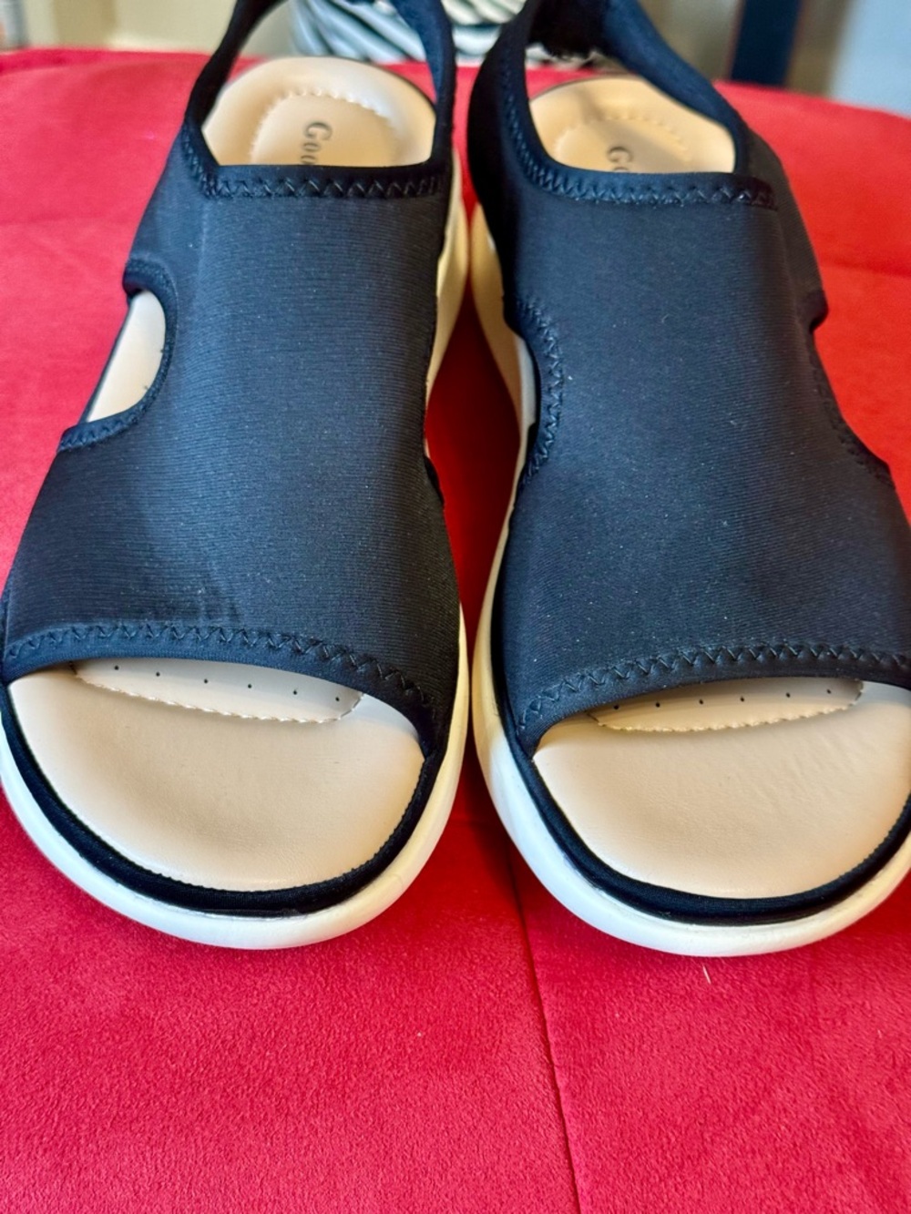Comfort Stretch Black Women’s Sandals with Cushioned Footbed
